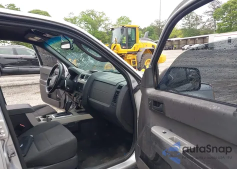 2011 Ford Escape Xlt from USA, damaged, VIN 1FMCU0DG0BKA86504